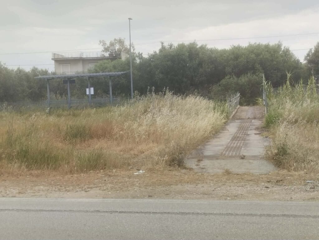 Παρέμβαση του Πολιτιστικού Συλλόγου Αλισσαίων «Πείρος» για τον καθαρισμό της σιδηροδρομικής γραμμής