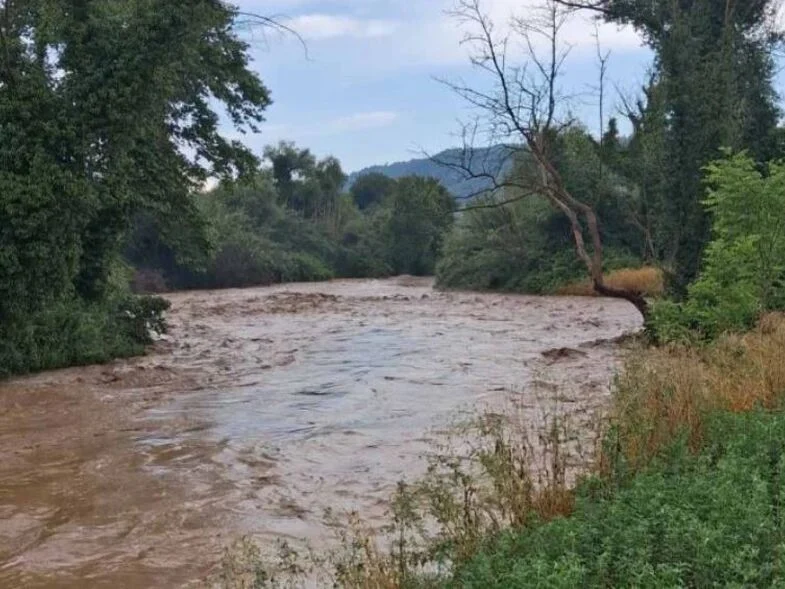 Ηλεία: Υπερχείλισε ο Πηνειός στο Κακοτάρι – Μεγάλος όγκος του νερού – ΒΙΝΤΕΟ