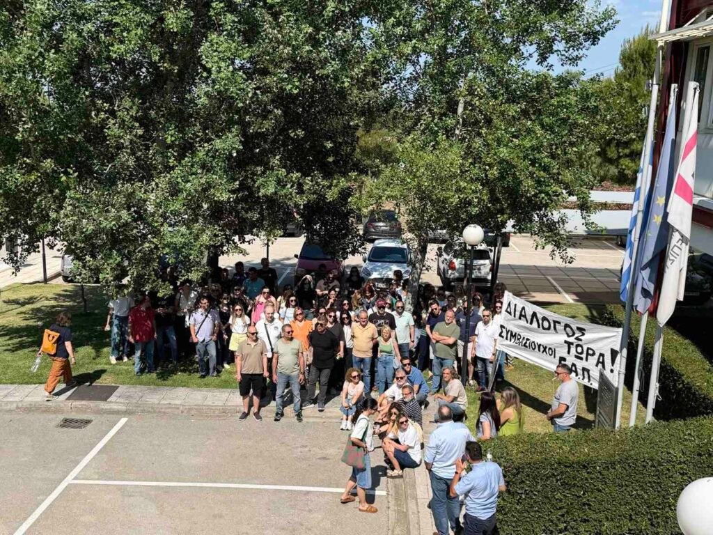 Η Ν.Ε. Αχαϊας του ΣΥΡΙΖΑ στηρίζει τους συμβασιούχους του ΕΑΠ