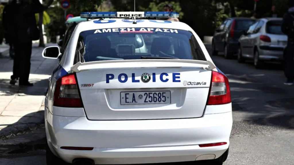 Βόλος: 34χρονος εκβίαζε 13χρονο και απέσπασε 370.000 ευρώ