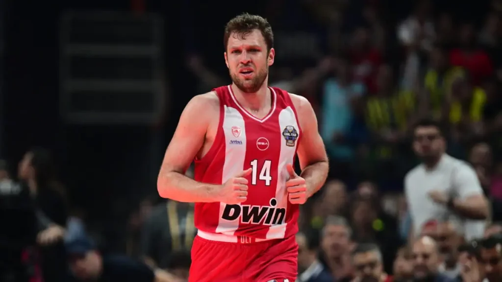 Η Ένωση παικτών της Euroleague ανέδειξε τον Σάσα Βεζένκοφ ως MVP της σεζόν
