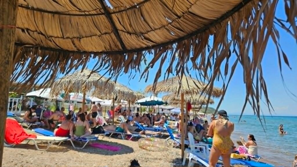 «Βούλιαξαν» οι παραλίες της Δυτικής Αχαΐας