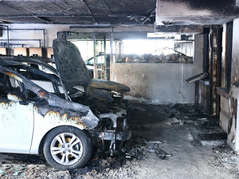 Πέθανε η μητέρα της Αφροδίτης Νέστορα μετά την εμπρηστική επίθεση στο σπίτι τους
