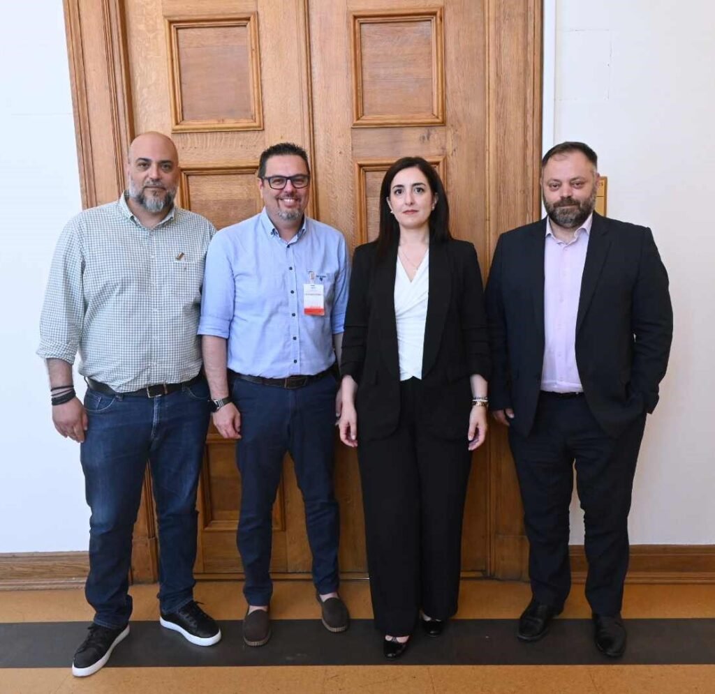 Τσιρώνης- Παναγιωτόπουλος: Στο πλευρό εργαζομένων ακτινοβολίας στην Αχαΐα Τσιρώνης: Στο πλευρό εργαζομένων ακτινοβολίας στην Αχαΐα