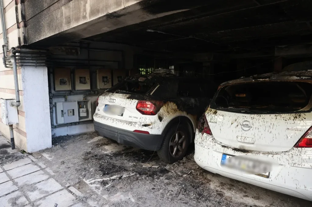 Θεσσαλονίκη: 3 ύποπτοι στο “στόχαστρο” της Αντιτρομοκρατικής για τις φονικές επιθέσεις Θεσσαλονίκη: 3 ύποπτοι στην Αντιτρομοκρατική για φονικές επιθέσεις