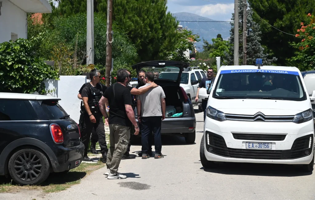 Λόγγος Αιγιαλείας: Νέα στοιχεία για το διπλό θάνατο – Σενάριο μητροκτονίας