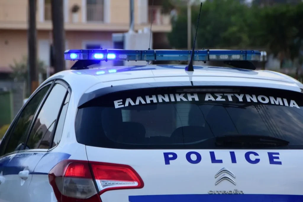 Πύργος: Στο νοσοκομείο 65χρονος μετά από επίθεση για παρατήρηση Πύργος: Στο νοσοκομείο 65χρονος μετά από επίθεση για παρατήρηση
