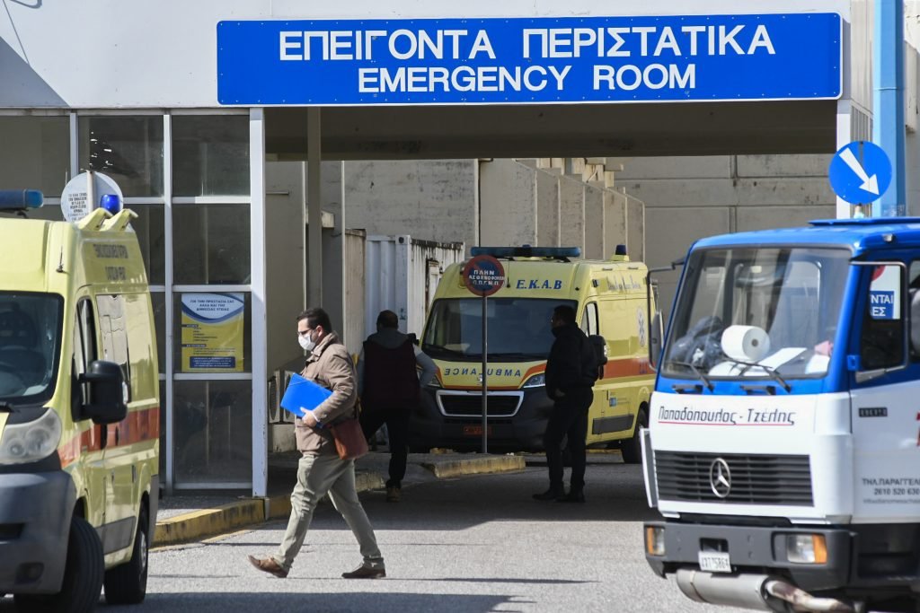 Πάτρα: Φοιτητής δέχθηκε επίθεση από φίδι μέσα στο κέντρο της πόλης